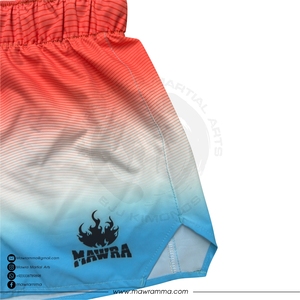 Shorts MMA personalizados para mujer Mawra, de secado rápido, sublimados, para entrenamiento, gimnasio, fitness y combate. - Product Image 5