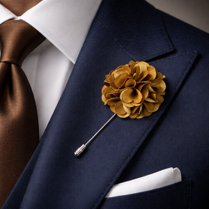 Épinglette en émail durable pour homme avec motif floral |   Boutonnière en métal faite à la main pour le marié et les événements formels - Product Image 2