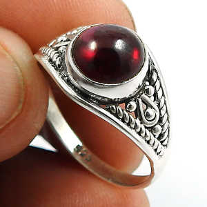 Anillo de Granate Rojo con Corte Brillante Redondo, Hecho a Mano con Plata de Ley 925, Estilo Bohemio Vintage para Hombre - Product Image 3