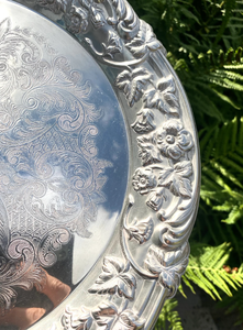 Assiettes de présentation classiques modernes en aluminium gaufré faites à la main, finition argent brillant, pour la table de Ramadan, Diwali, Noël, Nouvel An - Product Image 5