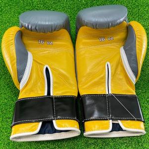 Fabricant professionnel de gants de boxe personnalisés, équipement d'entraînement de kick-boxing, gants de sparring - Product Image 5