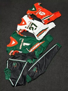 Paquete de uniformes de fútbol americano personalizados al por mayor |   Proveedor de Camisetas y Pantalones Deportivos - Product Image 4