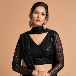 Lehenga Choli en satin de soie souple, coupe trapèze, avec broderies de fils et de paillettes multiples, et dupatta assorti, par Aarika Textile, élégant - Product Image 4