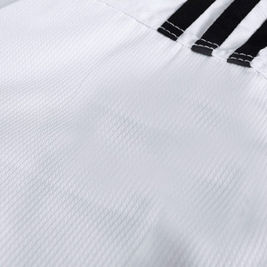 Uniforme de Taekwondo en Polyester/Coton en Gros, Broderie de Logo Personnalisé, Couleur Personnalisée, Durable, Anti-rétrécissement, Arts Martiaux - Product Image 4