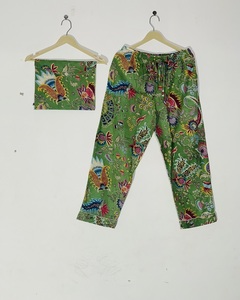 Nouveaux ensembles de pyjamas en coton tendance, col rabattu, imprimés à la main, respirants, vêtements de nuit d'été - Product Image 5