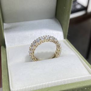 แหวนทอง 9k 10k 14k 18k ประดับเพชรทรงรีสี D เพชรเลี้ยงในห้องปฏิบัติการ ดีไซน์คลาสสิก ประดับเพชรด้านข้าง เหมาะสำหรับเป็นของขวัญในงานปาร์ตี้ งานแต่งงาน วันครบรอบ วันรับปริญญา สำหรับผู้หญิง - Product Image 5