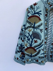 Wholesale <b>Reversible</b> Vintage Embroidered Floral Pattern Velvet Bomber <b>Jacket</b>-Eco-Friendly Windproof Breathable Cotton Autumn - Product Image 4