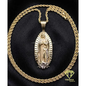 จี้รูปผู้หญิงสไตล์หรูหราจาก Trisha Jewels ประดับเพชรโมอิสซาไนต์ GIA เงินแท้ 925 สองสี ดีไซน์ละเอียดอ่อน สไตล์ฮิปฮอป - Product Image 5