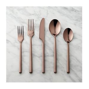 Service de couverts luxueux et modernes, au design élégant, utilisés pour les mariages et les réceptions, à la maison, au restaurant et à l'hôtel. - Product Image 5