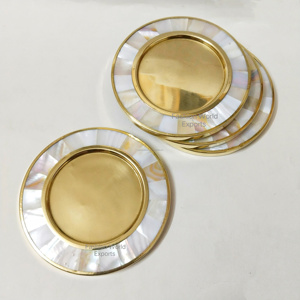 ที่รองแก้วทองเหลืองสุดหรูประดับมุกชุดจานรองแก้วทรงกลมแบบพรีเมี่ยมสำหรับให้ของขวัญในบ้านที่มีสไตล์และการตกแต่งห้องนั่งเล่น - Product Image 2