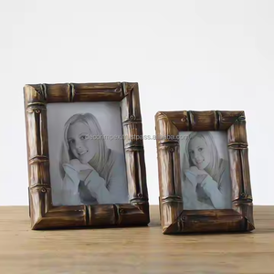 Style Eco-friendly Decorative Crafts Wholesale Custom <b>Resin</b> Photo <b>Frame</b> - Product Image 3