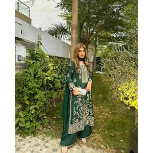 ชุดสูทไซส์ XL สำหรับงานปาร์ตี้ ตกแต่งด้วยงานปักเลื่อมเพื่อลุคที่ดูมีสไตล์ - Product Image 5