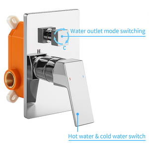 Set di Accessori per Bagno in Cromo, Set Doccia con Soffione Quadrato da 10 Pollici e Doccetta Manuale - Product Image 2