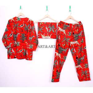 Conjunto de Pijama para Mujer, 100% Algodón Ecológico, Elegante y Modesto, con Estampado de Jungla, de Alta Calidad, Cómodo y Suave, Pantalones y Camisa con Patrón - Product Image 5