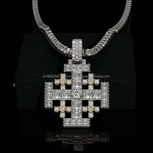 Collier pendentif croix diamant Moissanite de luxe en argent sterling pendentif hip hop religieux glacé pendentif croix religieuse - Product Image 1