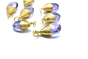 Pendentifs en alliage de zinc plaqué or avec améthyste en forme de goutte d'eau, sertis de cristaux, certifiés IGI, style bohème, cadeau unisexe - Product Image 2