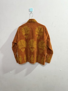 Blazer en velours à col mandarin avec broderie florale faite à la main, veste d'automne pour femme, manches longues, longueur normale - Product Image 5