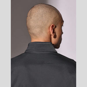 Ensemble de veste de survêtement en nylon léger ODM pour hommes coupe-vent avec logo personnalisé fermeture éclair avec col montant design en toile de qualité supérieure - Product Image 3