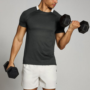 Camiseta Deportiva Lisa de Poliéster 100% Personalizada con Cuello, Transpirable y Ecológica para Gimnasio y Entrenamiento, Venta al por Mayor 2026 - Product Image 3