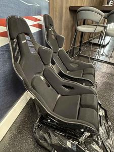 Asientos de Carreras de Fibra de Carbono, Diseño de Estructura Completa, Impermeables, Negros, Ajuste Preciso de Ingeniería Cíclica - Product Image 5