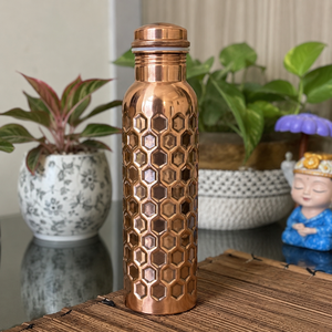 Pure Copper <b>Water</b> <b>Bottle</b> Honeycomb Design Leakproof Reusable Drinking <b>Bottle</b> Ayurvedic Metal Drinkware for Wholesale <b>Bulk</b> Supply - Product Image 4
