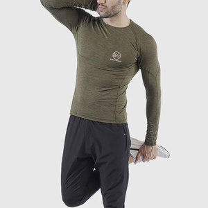 Créez votre propre t-shirt de compression pour homme, vêtements de sport, coupe ajustée, logo personnalisé imprimé, t-shirts de compression. - Product Image 2