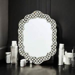 High Quality Modern Decorative <b>Dressing</b> <b>Mirror</b> Stand Indian Handmade Mother Pearl Inlay Wall <b>Mirror</b> Wood Frame Bone Material - Product Image 4