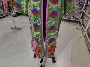 Chaqueta Larga Verde de Forro Polar con Bordado Floral, Cierre de Cremallera, Cuello Alto, Manga Larga, Ropa de Invierno para Mujer - Product Image 5