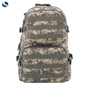 Sac à dos tactique de randonnée et de camping 70L, imperméable avec doublure en PVC, grand sac de voyage, sac à dos MOLLE pour l'extérieur, ceinture à coussin d'air - Product Image 1