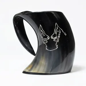 Taza para Beber Hecha a Mano de Cuerno con Forma Natural y Diseño de Lobo Tallado, Duradera, Artística y Coleccionable - Product Image 3