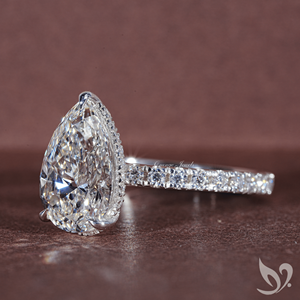 Bague de fiançailles en or massif 10 carats avec diamant de laboratoire taille poire 3 carats certifié IGI - Product Image 3