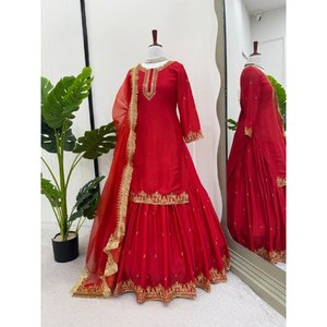 Vêtements de mariage Tenue de soirée élégante Ensemble de costume avec fil et séquence de travail - Product Image 1