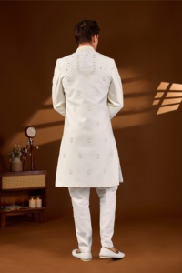 ชุดเชอร์วานีอินโดเวสเทิร์นสีขาวงาช้างลายม้าลายและช้างประดับลูกปัดสีเงิน รุ่น Pristine Ivory Divine Touch - Product Image 2