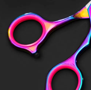 Ciseaux professionnels de coiffure en acier inoxydable de 5,5 pouces, de haute qualité, pour la coupe des cheveux, légers, fournitures de salon de coiffure - Product Image 4