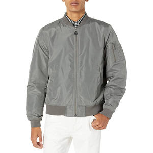 Chaqueta Bomber OEM Streetwear con Logotipo Bordado, Cuello Redondo, Cierre de Cremallera, Estilo Vintage, Impermeable, de Seda y Algodón, con Parches, para Hombre - Product Image 1