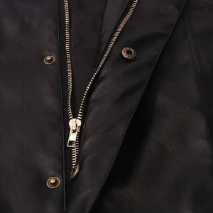 Chaleco Clásico de Cuero Casual de Invierno con Diseño de Botones en la Parte Delantera, Transpirable y Ecológico, Chaleco Resistente para Hombre - Product Image 4