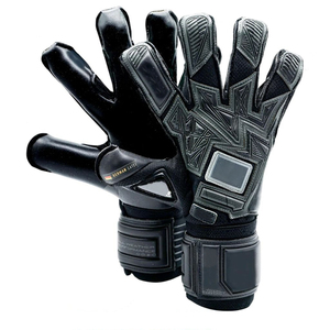 ถุงมือผู้รักษาประตูแบบมืออาชีพ ระบายอากาศได้ดี กันลม ยึดเกาะนุ่มพิเศษ ขนาด 4 มม. ปิดด้วยแถบตีนตุ๊กแก ทรง Negative Cut ผลิตจากยางคุณภาพสูง - Product Image 2