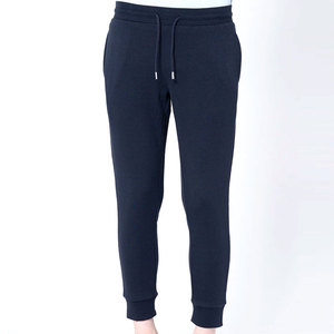 Pantalon de jogging décontracté pour homme de haute qualité, conçu avec un tissu doux, une taille élastique et une coupe décontractée pour un usage quotidien - Product Image 1