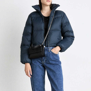 Veste d'hiver matelassée marine pour femme, col montant, manches longues, rembourrage épais en polyester, coupe-vent, longueur courte, fermeture éclair - Product Image 4