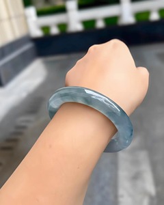 New Regular <b>Light</b> Blue Acrylic Resin Bangle for Women Beige Resin Jewelry With Party Occasion Accessories - Product Image 3