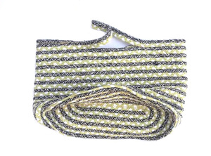 Bolso tote de cuerda trenzada negra y verde oliva hecho a mano con asas resistentes, ideal para compras ecológicas, recados diarios y viajes a la playa. - Product Image 5