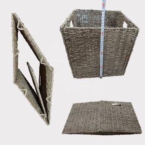 Cajas de almacenamiento de mimbre natural hechas a mano, contenedores únicos de tejido de jacinto de agua reciclado con asa para decoración del hogar - Product Image 1