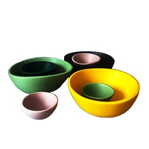 Produit artisanal d'origine indienne, bol et plat en résine décorative polie, durable et écologique pour les fêtes - Product Image 1
