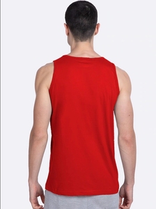 เสื้อกล้ามผู้ชายสีแดง คอกลม ปักโลโก้ด้านหน้า สไตล์ลำลอง ผ้าถัก - Product Image 5