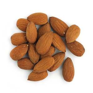 Amandes blanchies séchées de qualité supérieure en vrac pour les acheteurs de snacks sains et les exportateurs internationaux d'ingrédients à base de noix - Product Image 4