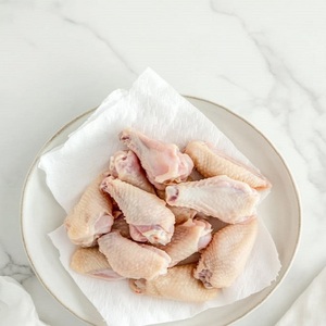 ปีกไก่ส่วนกลางแช่แข็ง เก็บรักษาเพื่อคงรสชาติสดใหม่ เหมาะสำหรับโรงแรม ร้านอาหาร และธุรกิจจัดเลี้ยง - Product Image 2