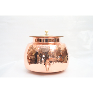 Distributeur d'eau en cuivre pur avec finition martelée et robinet en laiton anti-fuite, pot de stockage ayurvédique traditionnel pour la maison et le bureau - Product Image 3