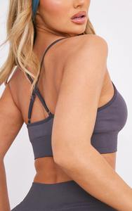 ชุดออกกำลังกายโยคะวิ่งสำหรับผู้หญิงแบบขายส่งสั่งทำพิเศษ เสื้อชั้นในกีฬาแบบเปิดหลังและกางเกงขาสั้น ชุดสีตัดกัน - Product Image 4