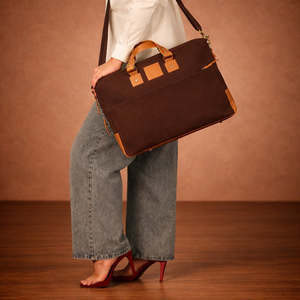 Porte-documents classique en toile pour ordinateur portable, couleur marron, sac de bureau professionnel durable avec poignées en cuir et bandoulière - Product Image 4