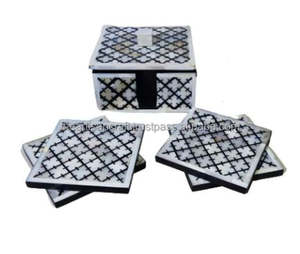 Juego de 4 Posavasos Clásicos Hechos a Mano con Incrustaciones de Madreperla, Ecológicos, Elegantes y Decorativos para Mesa de Centro - Product Image 1